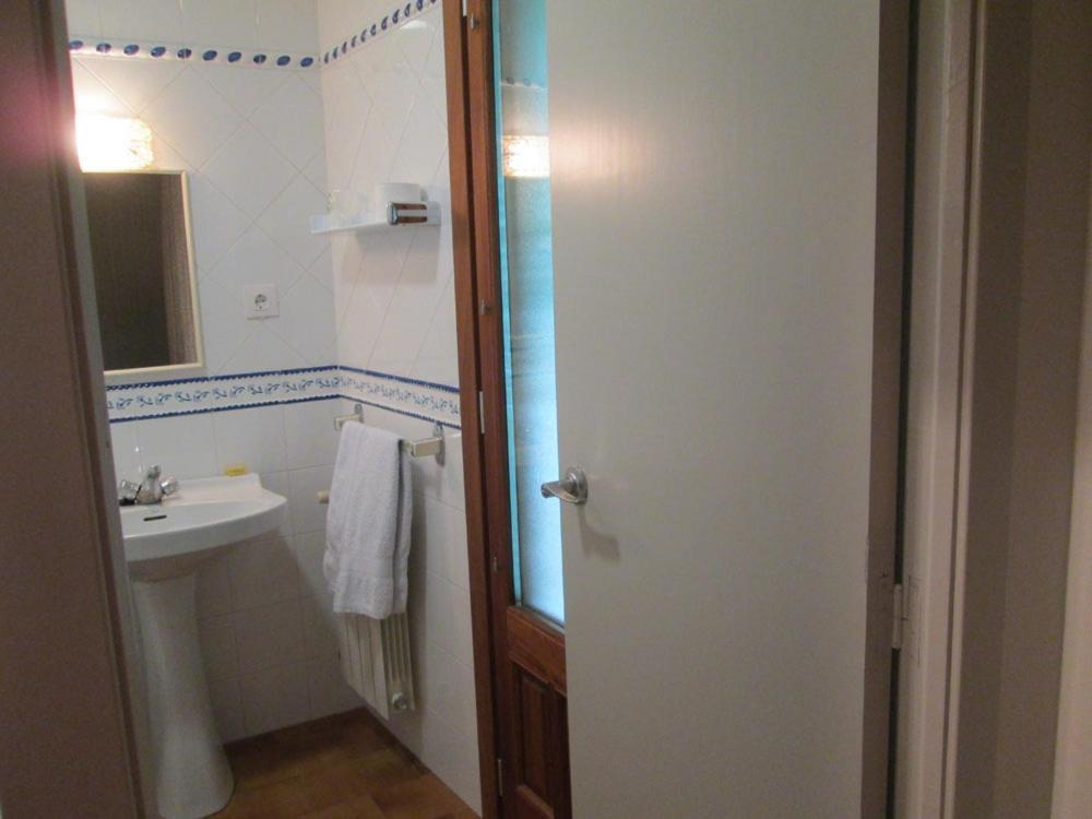 Hotel Fonda Urquizu Beceite Zimmer foto